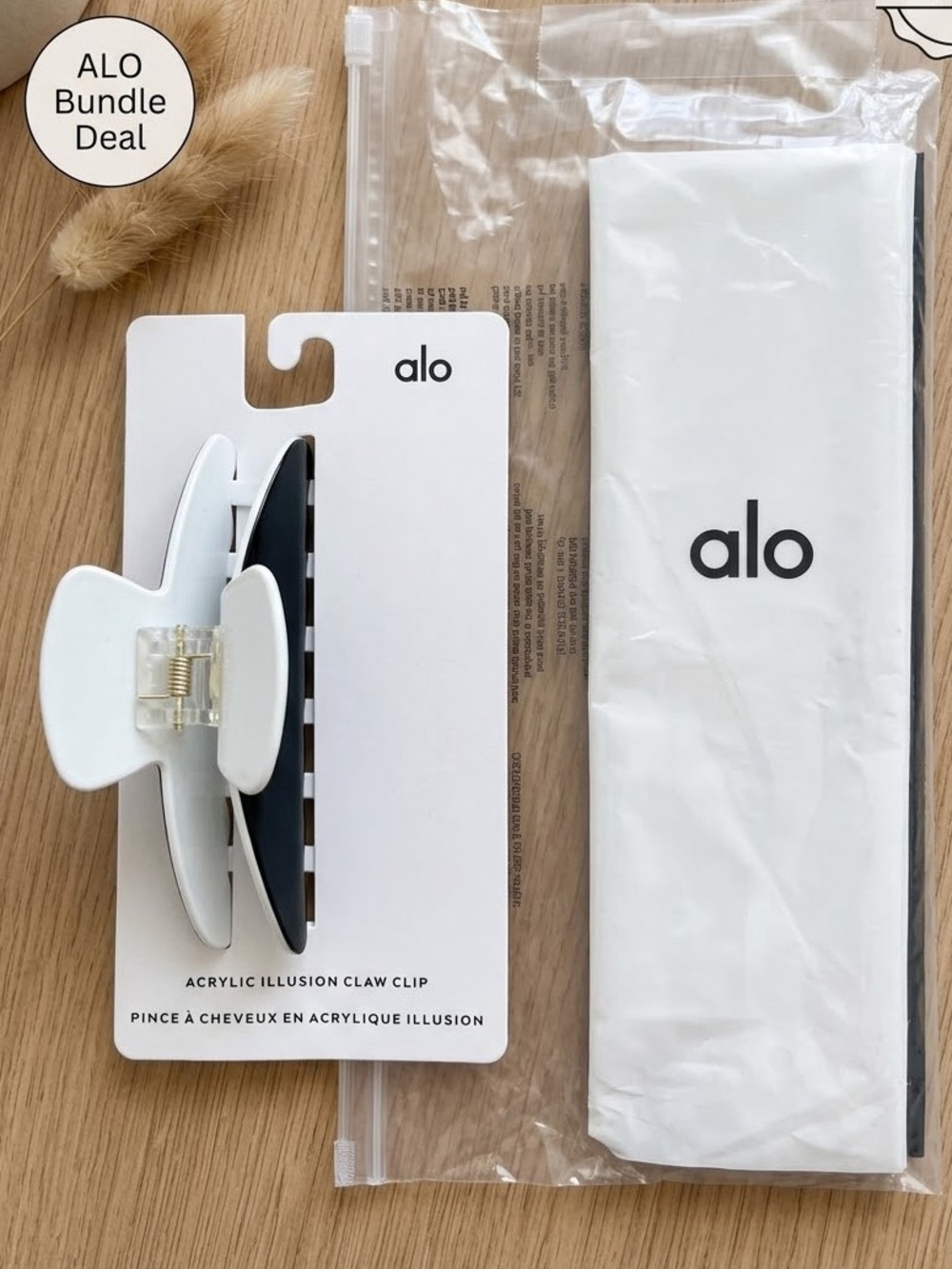 alo yoga Acrylic Illusion Claw Clip headband White & Black lot bundle 2pc gift